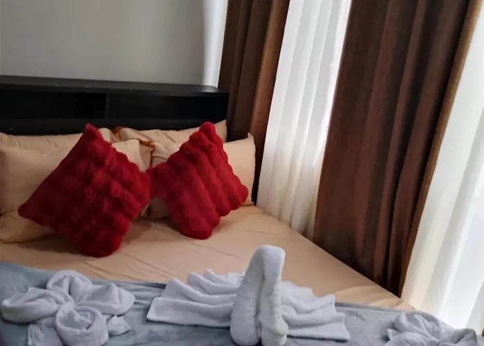 349-1br 1bed Quenn 1sofa Bed 2extra Mattress Moa View With Balcony *